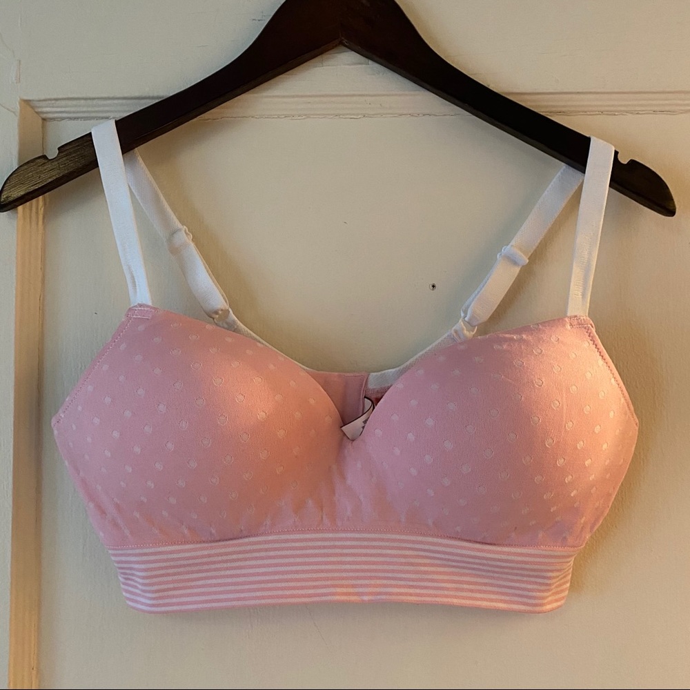 VICTORIA’S SECRET BRALETTE